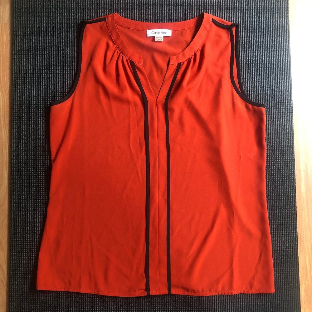 Calvin Klein Silky Top